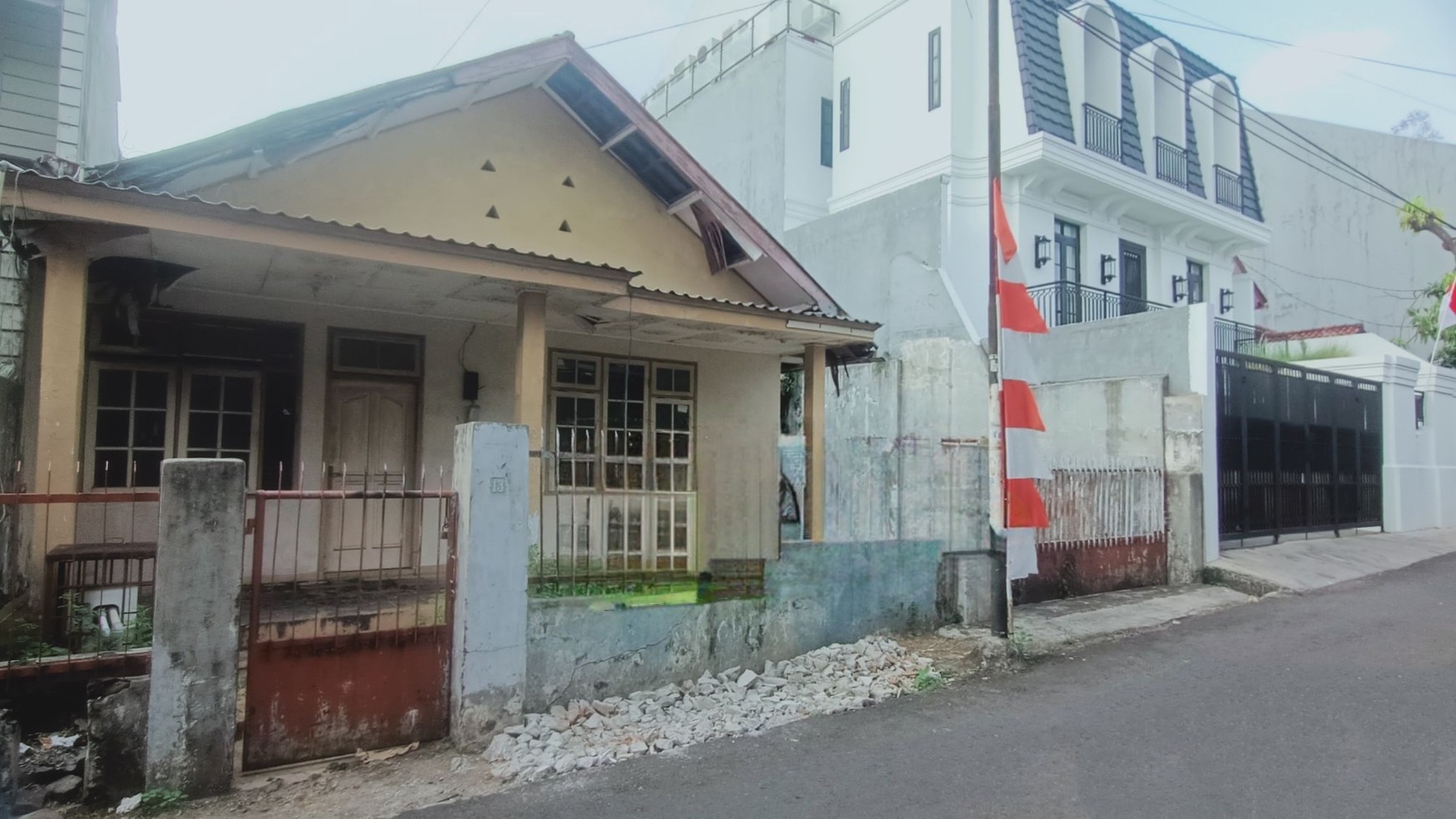 Rumah hitung tanah di jakarta selatan 