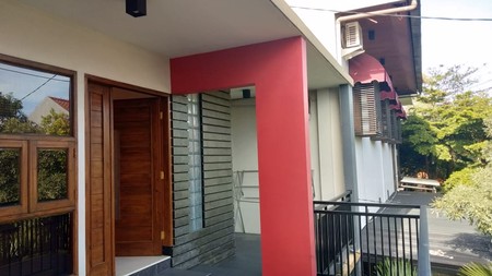 JUAL RUMAH DAERAH ANTAPANI ARCAMANIK