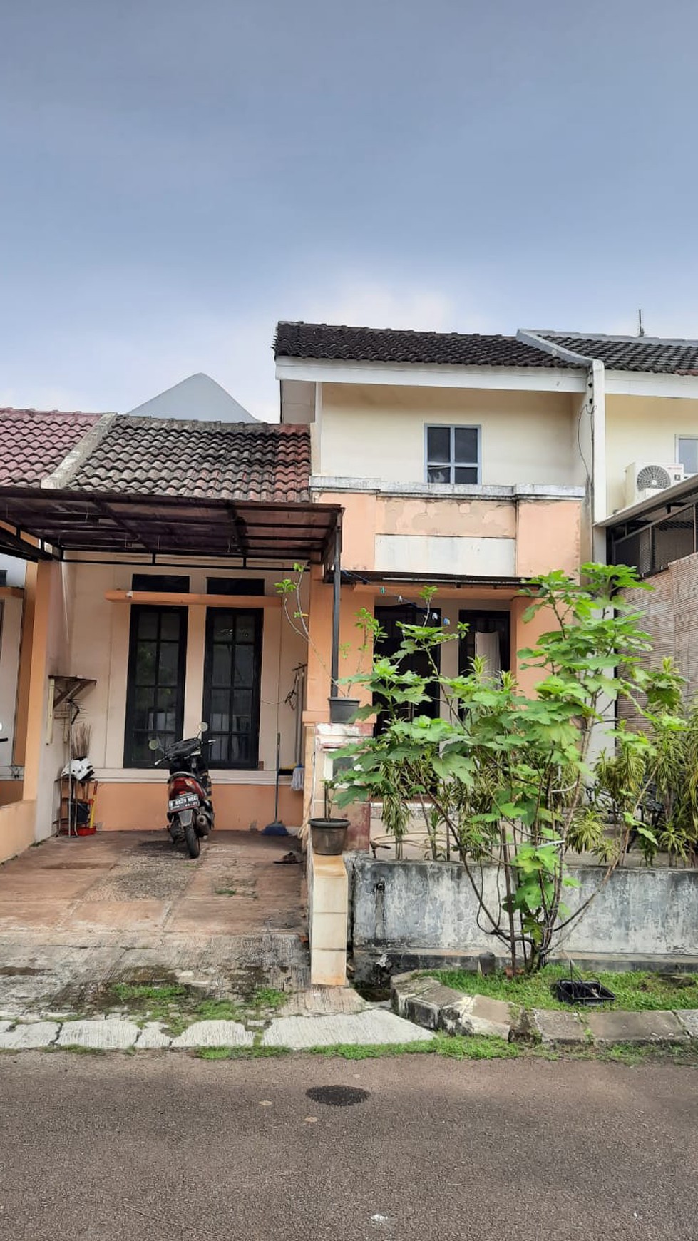 Rumah Bagus Di Althia Park, Graha Raya Bintaro