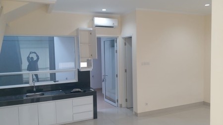 Rumah Minimalis di Discovery Aluvia Bintaro Jaya