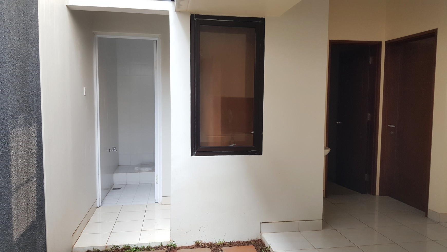 Rumah Bagus Di Cluster Emerald Terrace Bintaro Sektor 9.