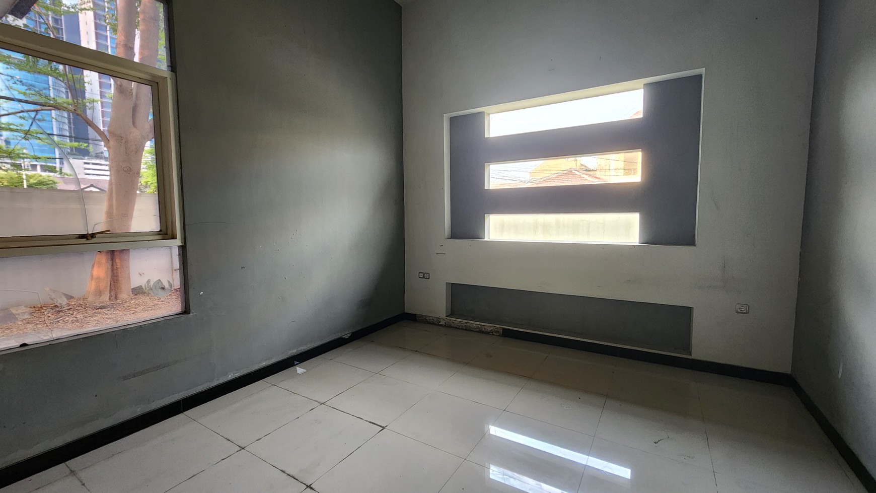 Rumah Dijual Surabaya Barat Kris Kencana 