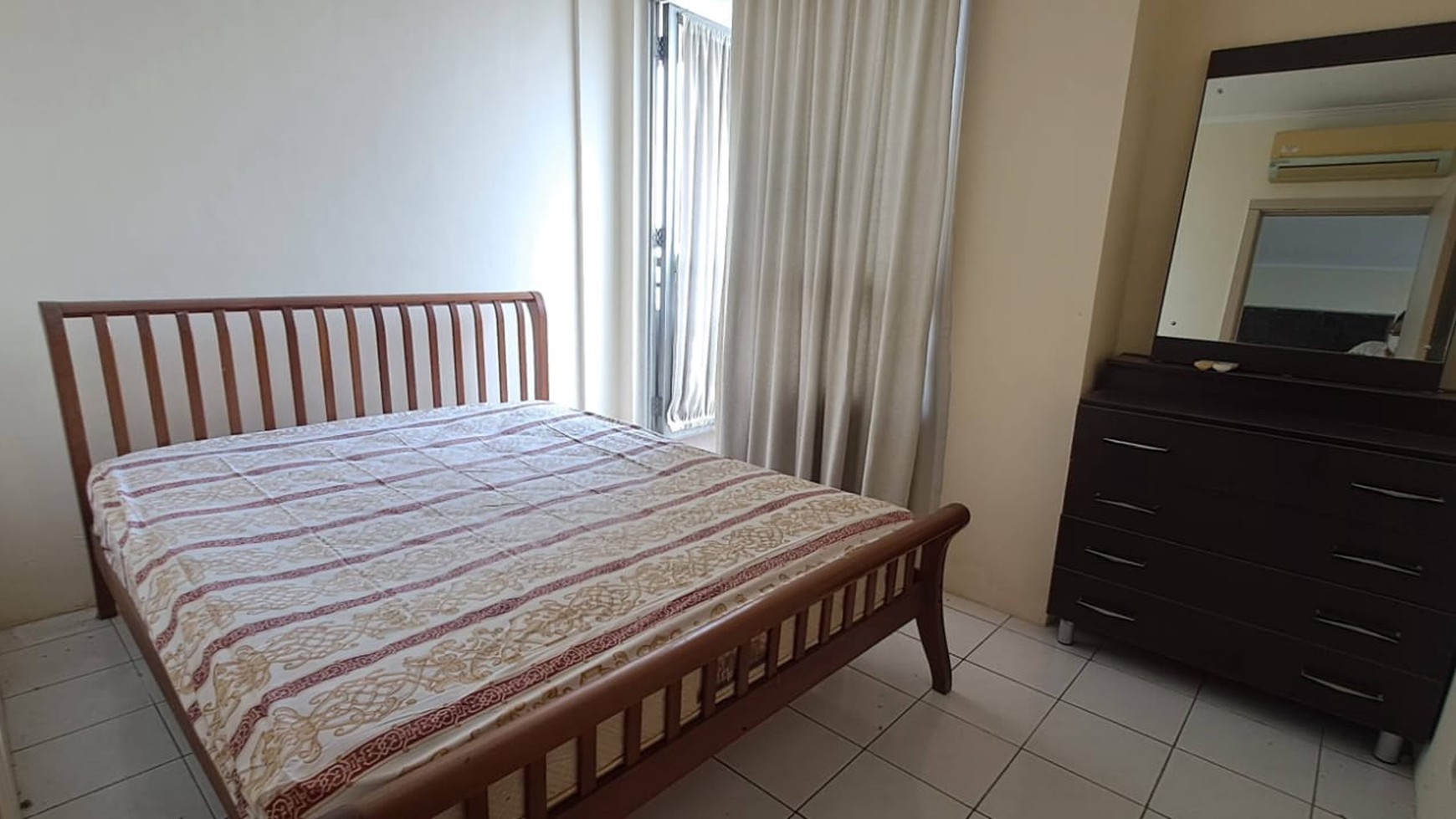 Dijual Unit Siap Huni Apartemen Paladian Park Kelapa Gading dengan Sea & City View / For Sale : Paladian Park Apartment  with Sea & City View