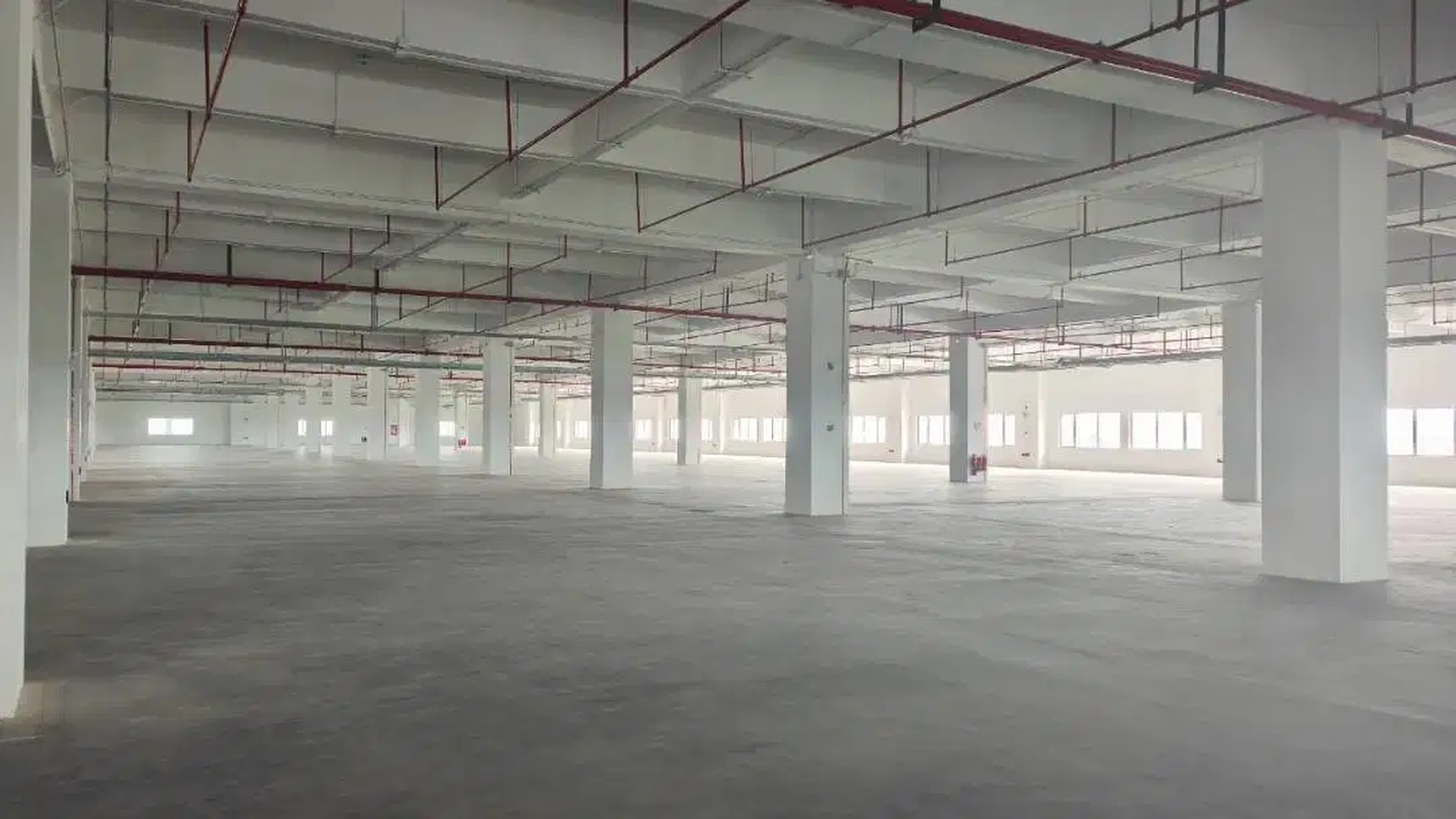 Gedung Kantor / Pabrik Brand New 30.000m2 - 4 Lantai + 1 Basement #OK