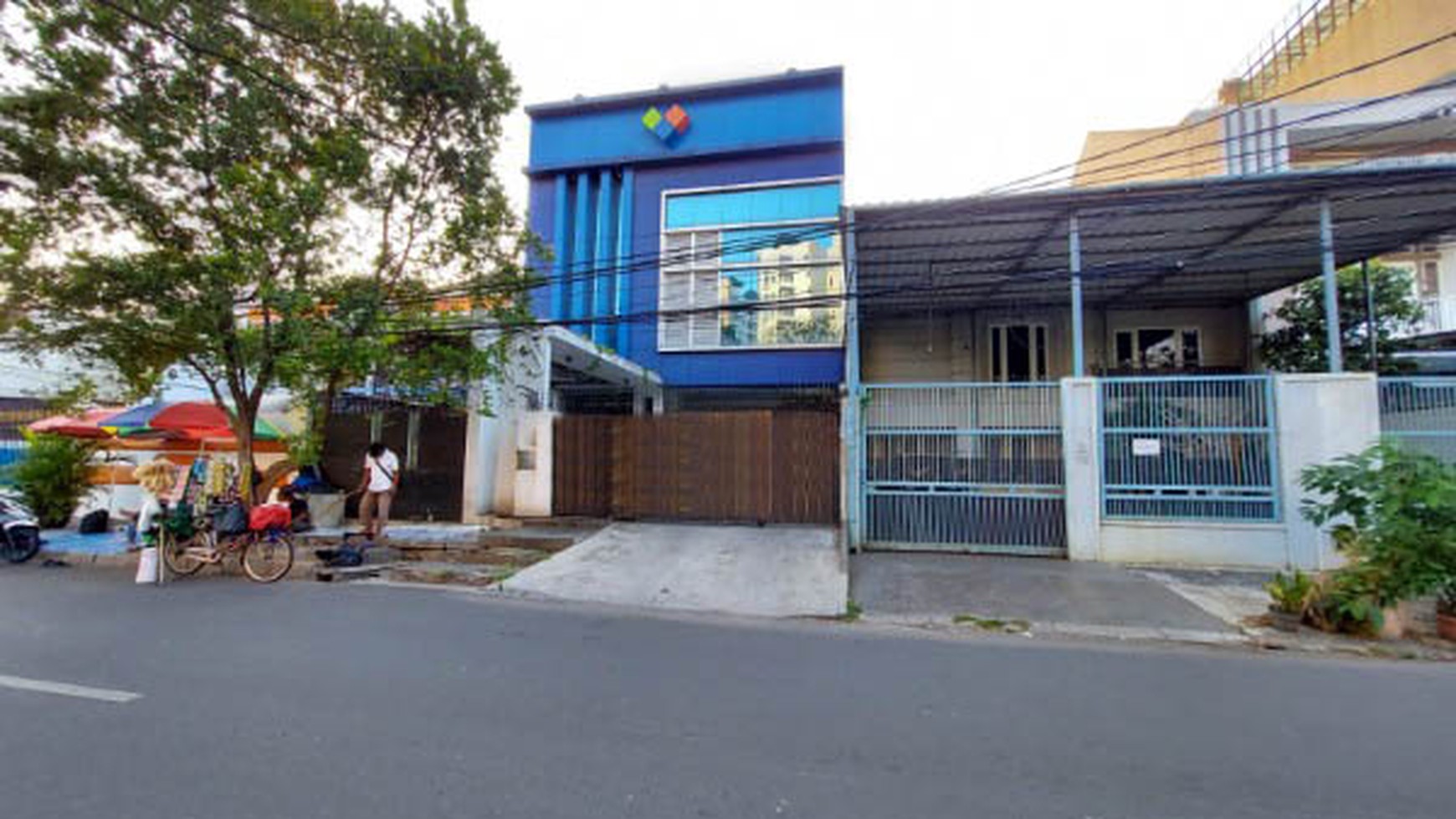 Rumah Arteri Kelapa Gading, Luas 10x28m2