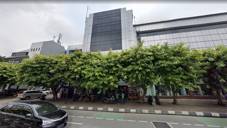 Gedung ex Kantor di HOS Cokroaminoto, Jakarta pusat