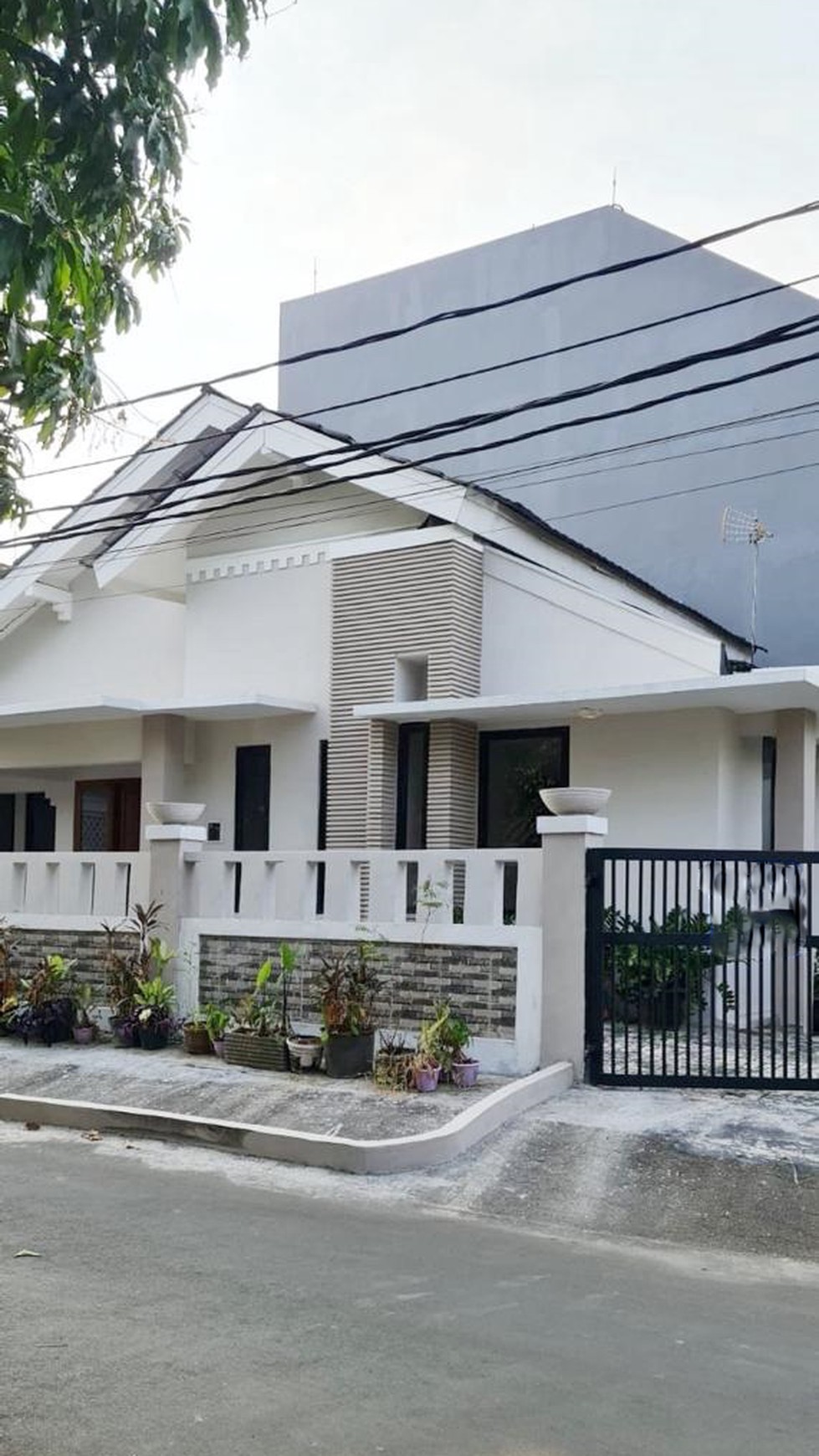 Rumah Bagus Siap Huni di Kasuari, Bintaro Jaya Sektor 9, Tangerang Selatan 