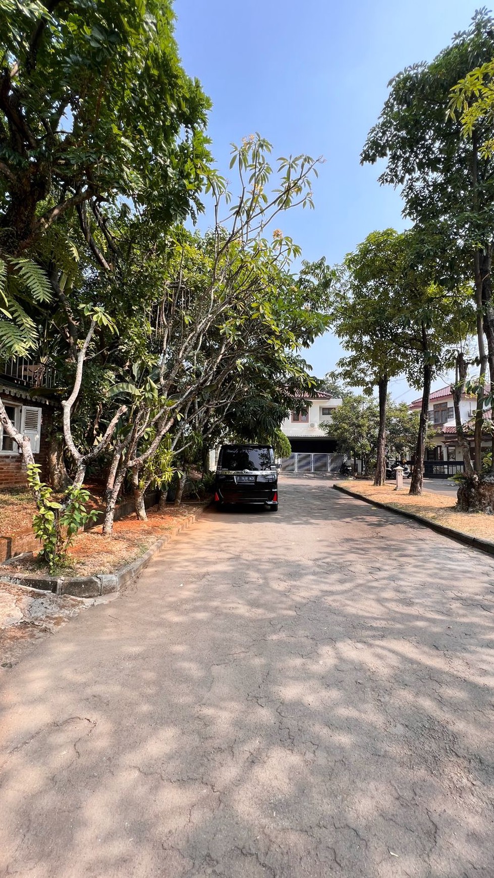 Rumah Bagus Siap Huni Asri di Cluster Kasturi, Bintaro Jaya, Sektor 9 Tangerang Selatan