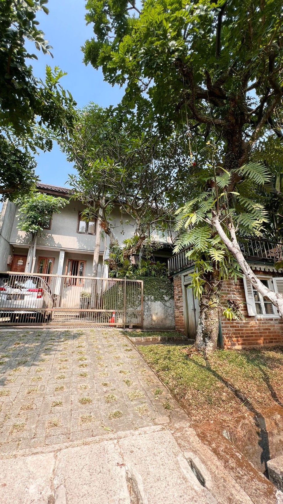 Rumah Bagus Siap Huni Asri di Cluster Kasturi, Bintaro Jaya, Sektor 9 Tangerang Selatan