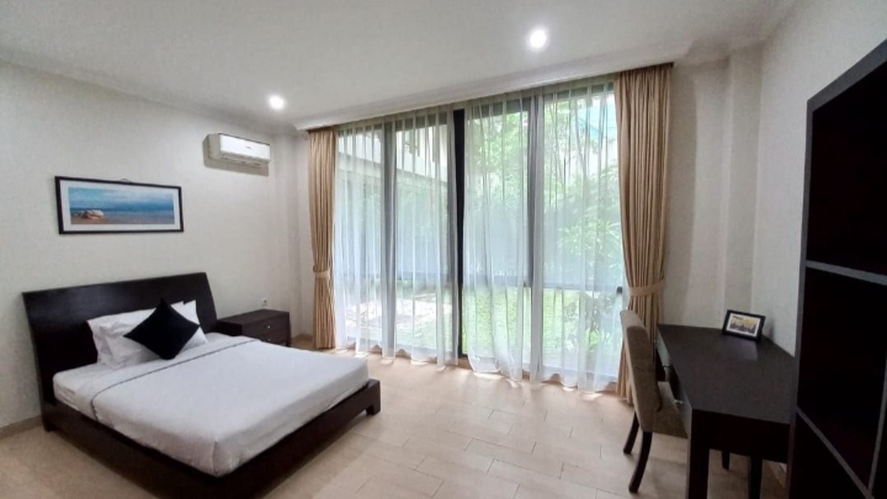 Available for Lease 3BR at Apartment Executive Paradise, South Jakarta