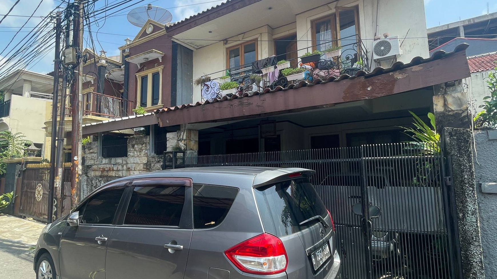 Rumah Bagus Di Jl Lapangan Ros Tebet Jakarta Selatan