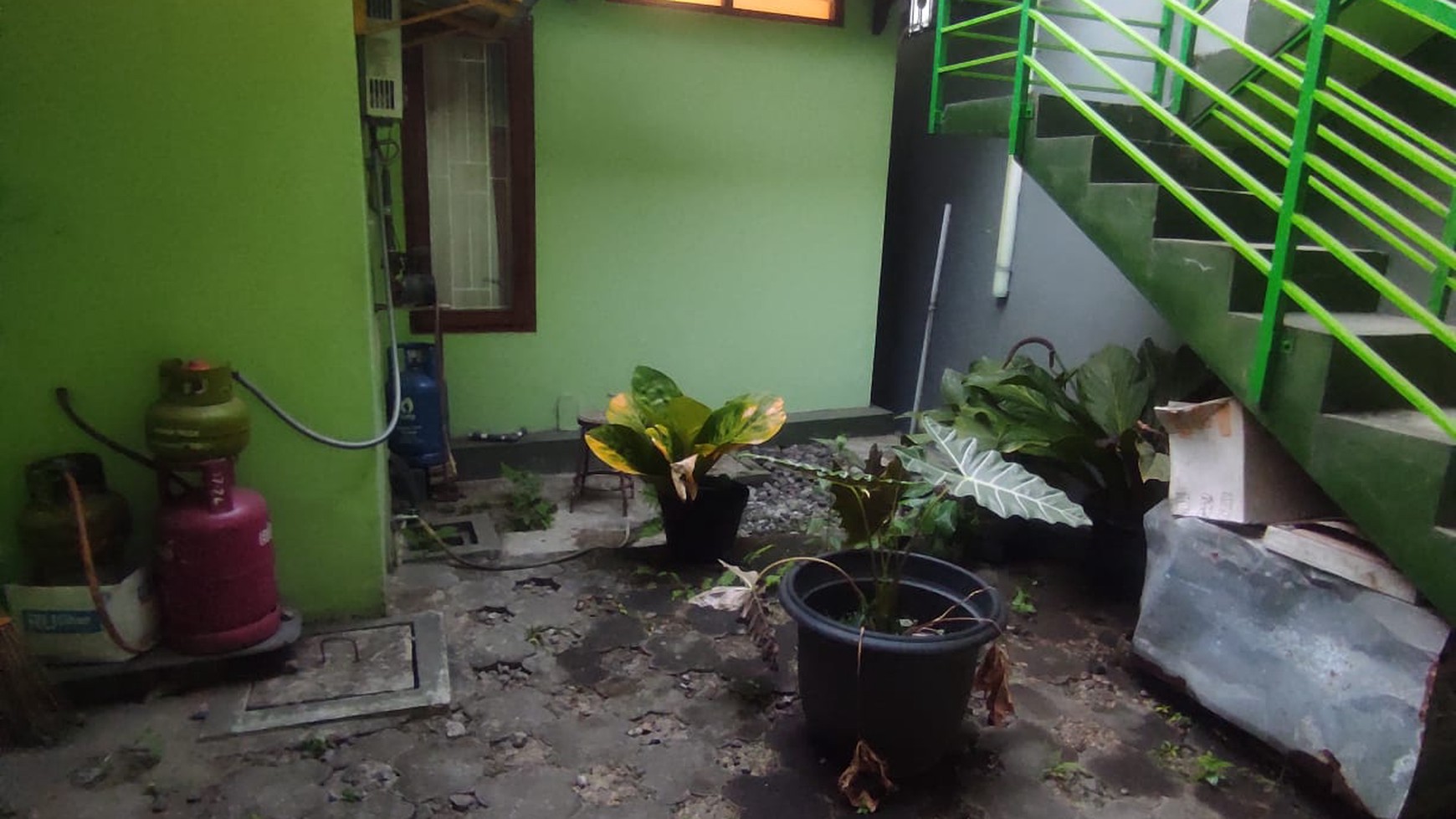 Rumah Tinggal 4 Kamar Cocok Untuk Keluarga Besar Lokasi Mlati Sleman 