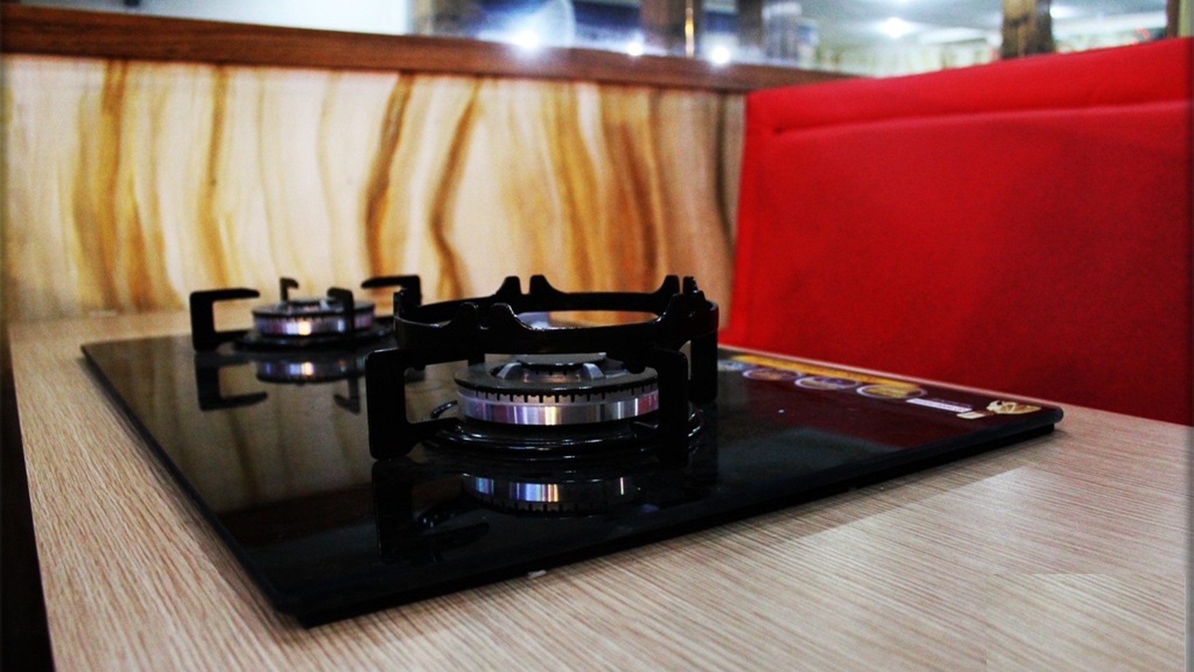 Hotel Strategis Area Bintaro Utama & Lokasi Dikawasan Bisnis & Hunian 