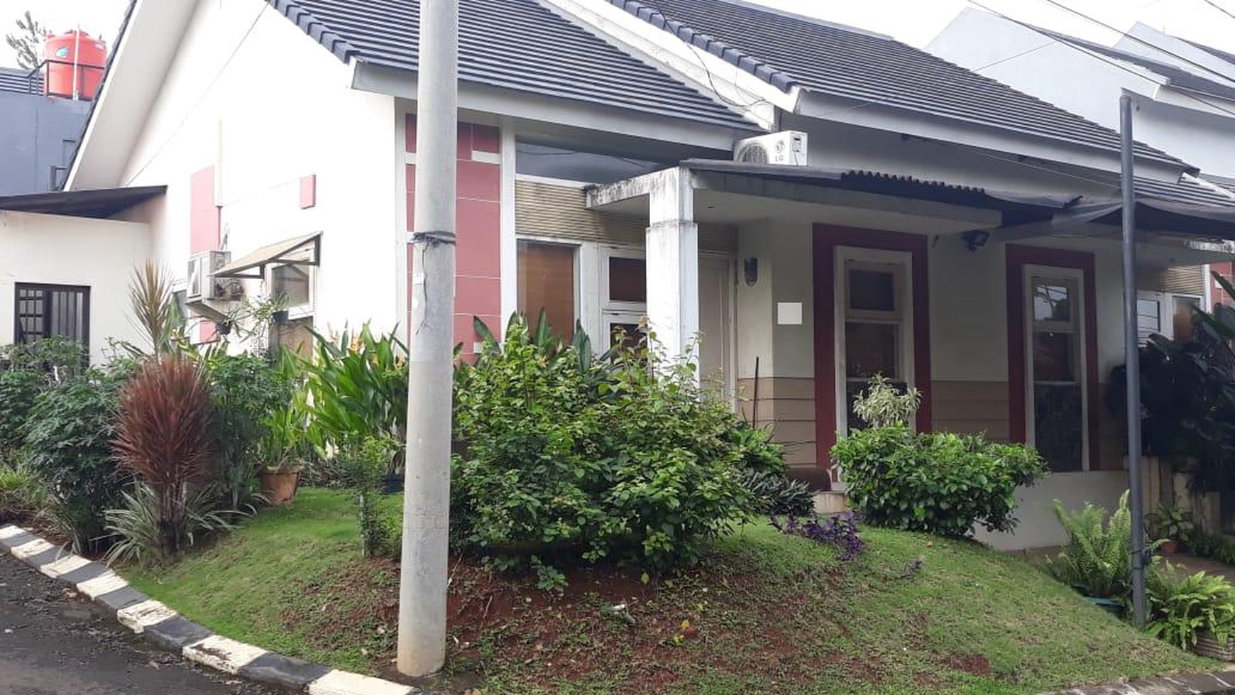 Rumah hoek n siap huni di Serpong Green Park BSD.....