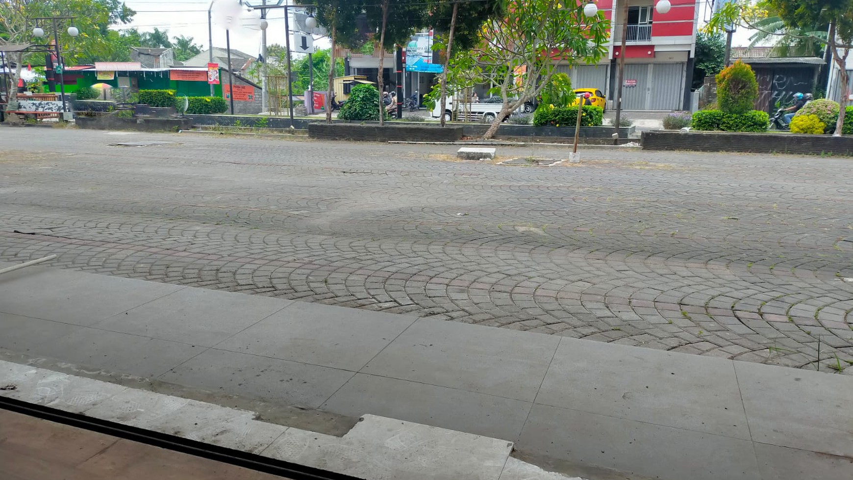 1 Unit Ruko Lokasi Premium Untuk Usaha Di Seturan Depok Sleman