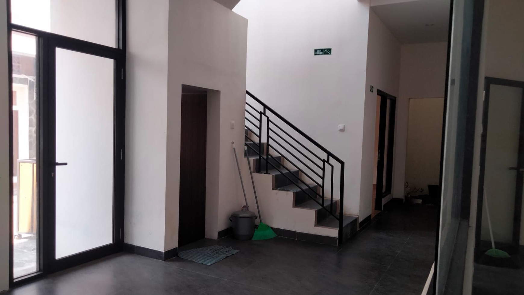 Rumah Cocok Untuk Kost/Kantor Lokasi Strategis Di Maguwoharjo 