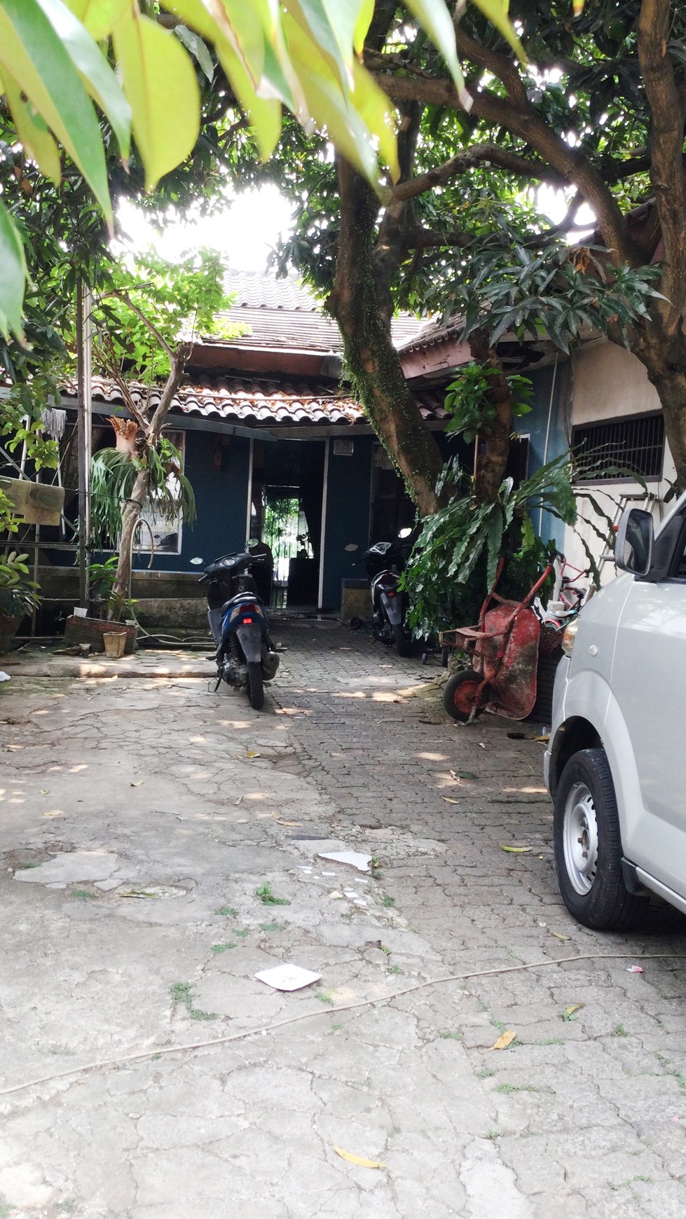 Rumah Hitung Tanah Di Bintaro Jaya Sektor 9 Kota Tangerang Selatan