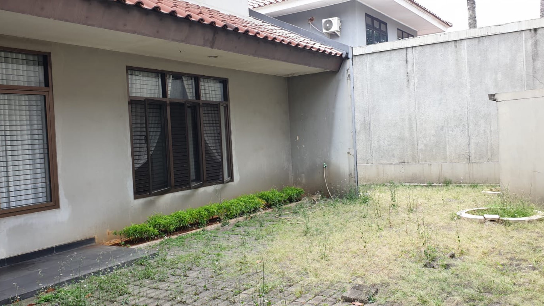 Rumah Bagus, Asri dan Furnished lokasi strategis di Bintaro Sektor 7