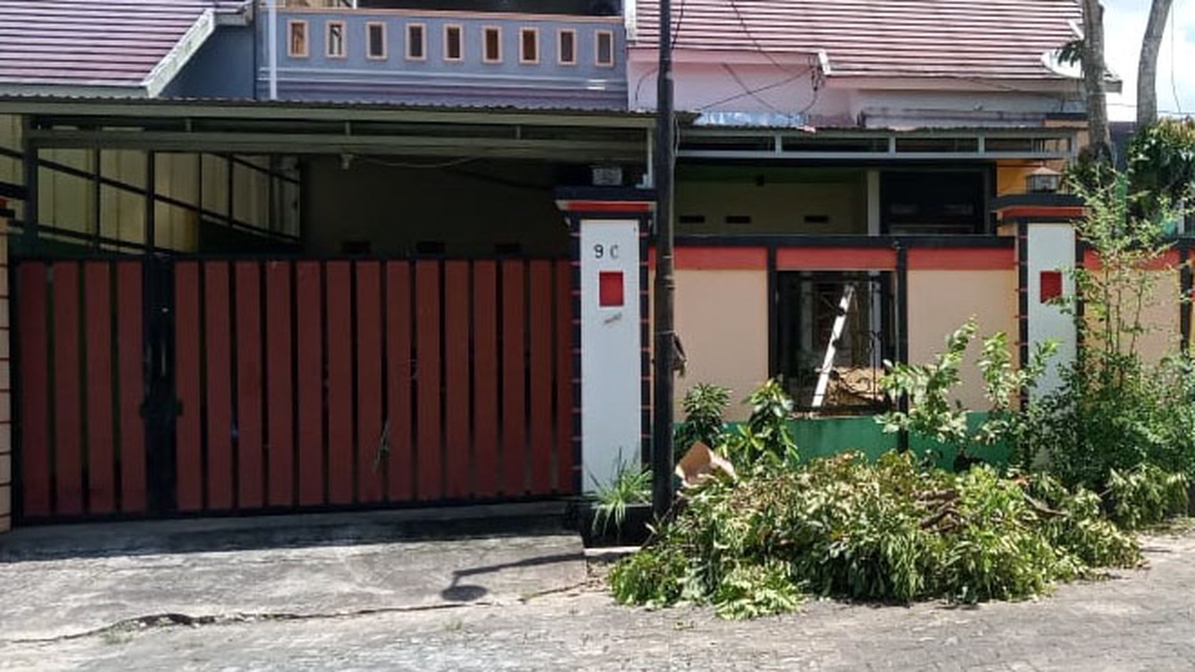 Rumah 2 Lantai Siap Huni di Banjar Baru Kalimantan Selatan