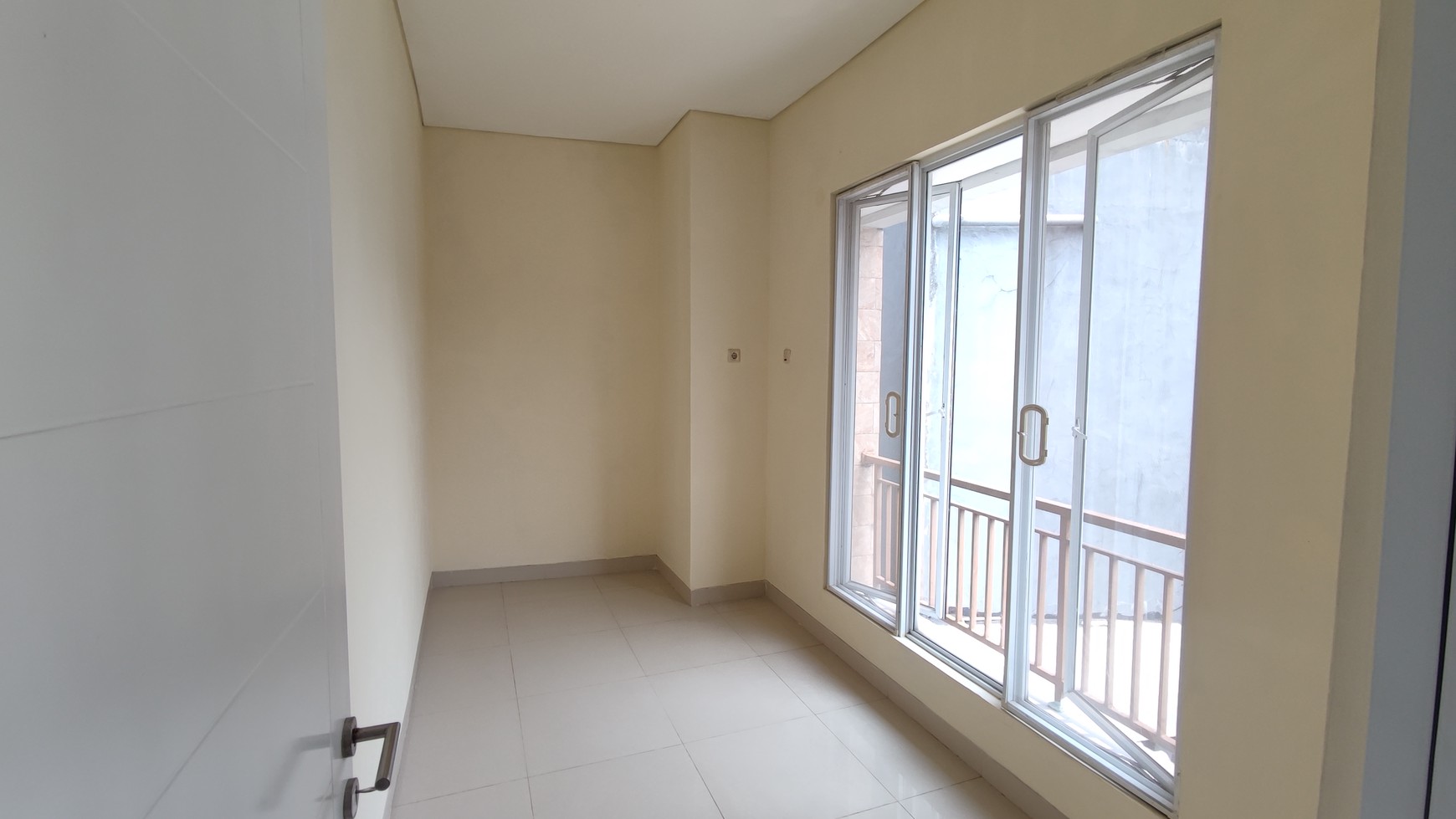 Termurah. Rumah minimalis modern Akasia Serenity, Bintaro