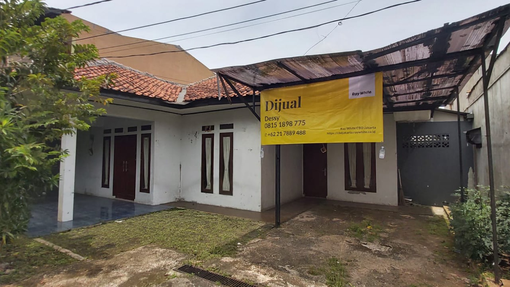 Rumah Dijual Jl. Damai di daerah jl. Muh. Kahfi 1