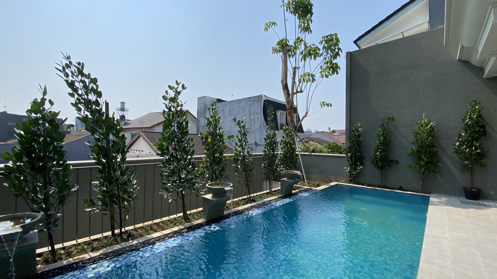 Brand new modern American classic house at senopati area