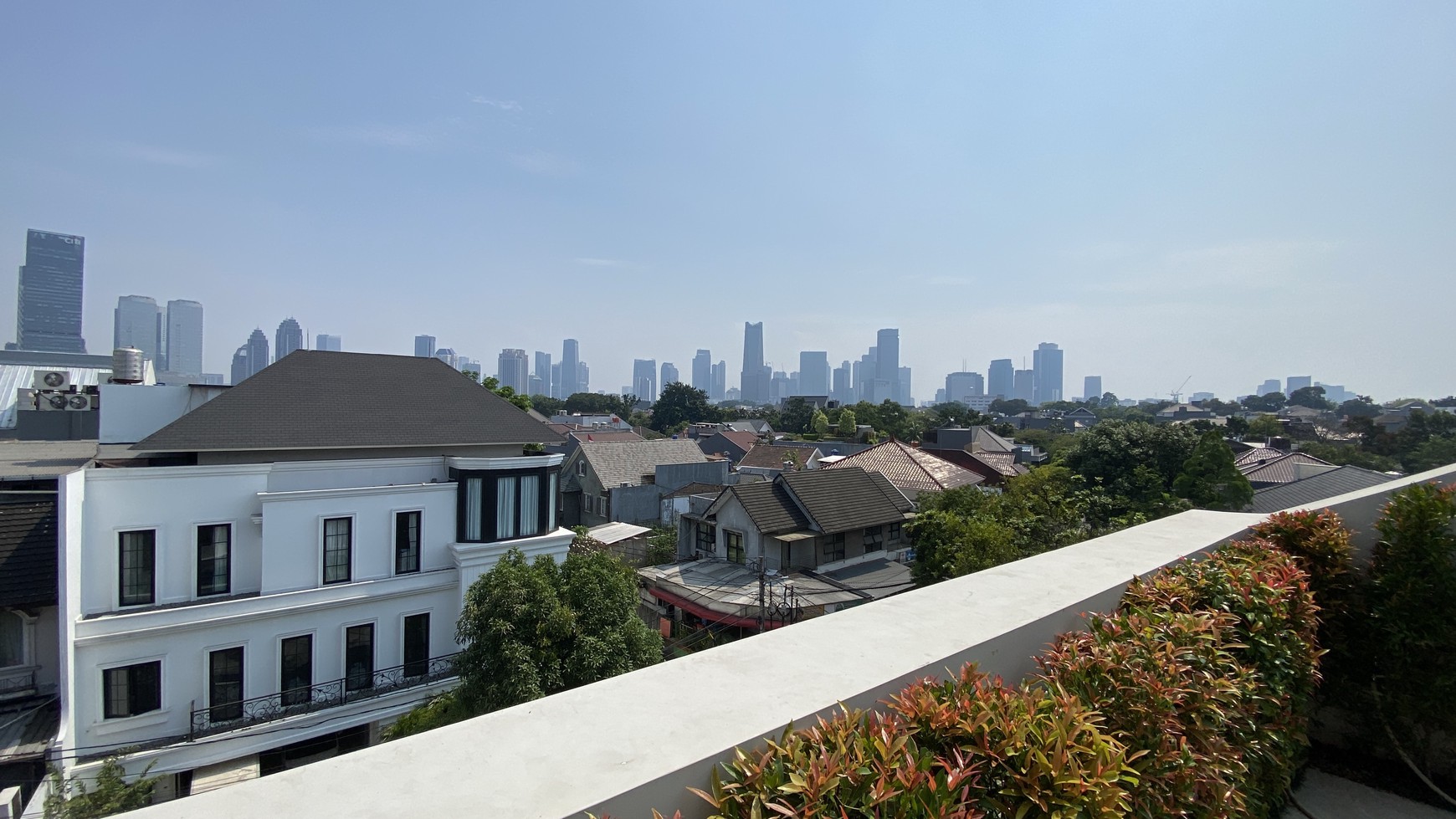 Brand new modern American classic house at senopati area