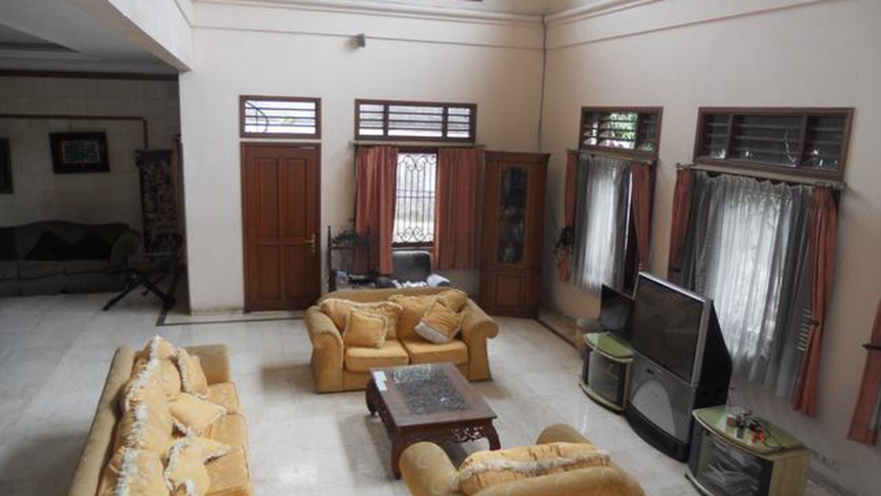 Rumah Rasa Villa 4000meter, Bukit Mas Bintaro, Pesanggrahan Jakarta Selatan, Row Jalan Lebar 