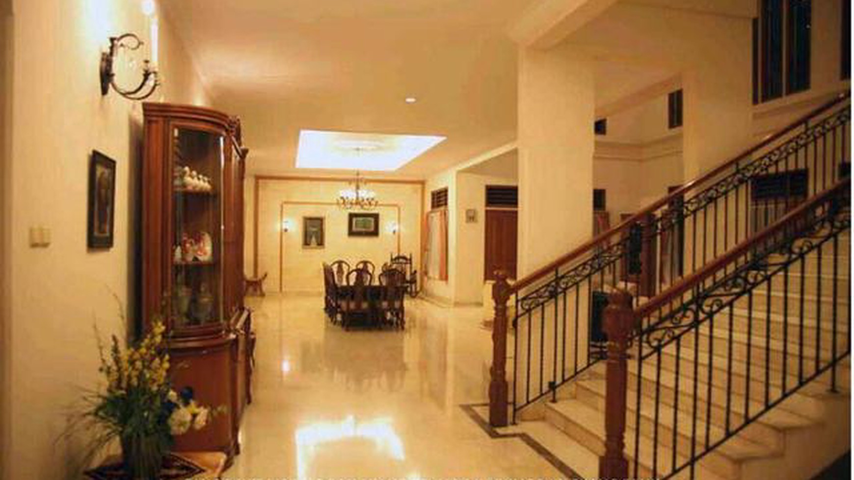 Rumah Rasa Villa 4000meter, Bukit Mas Bintaro, Pesanggrahan Jakarta Selatan, Row Jalan Lebar 