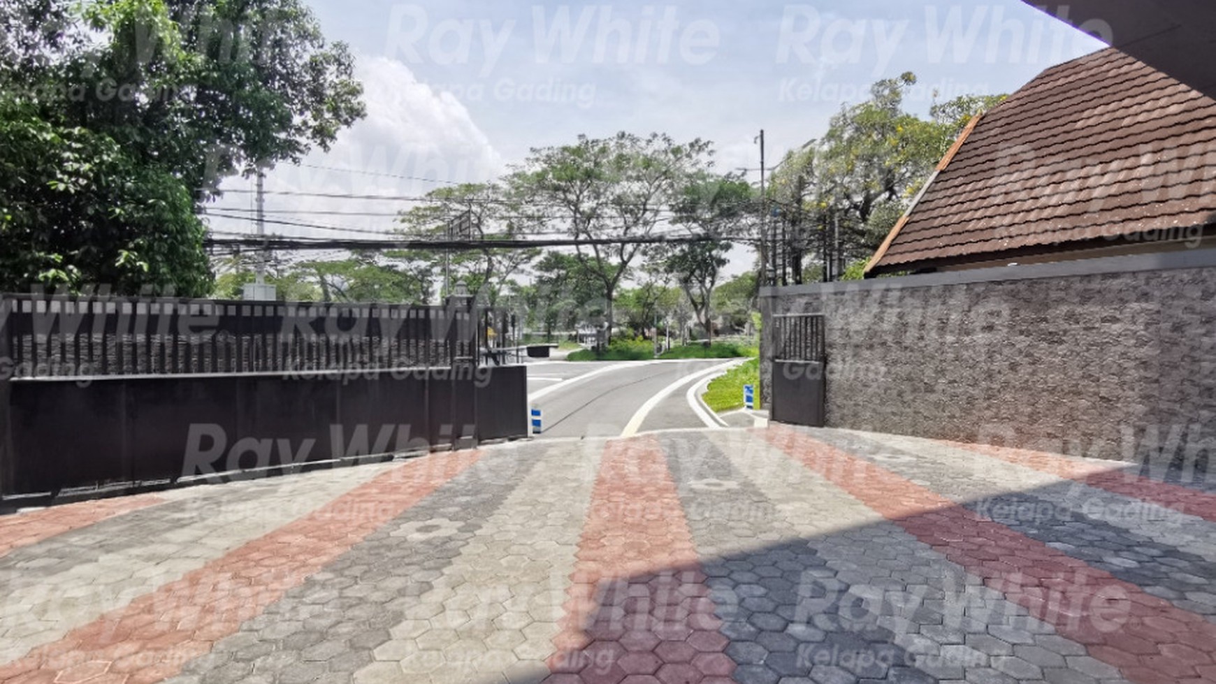Gedung baru, strategis, dekat  kuningan dan sudirman di Sultan Agung, Jakarta Selatan,