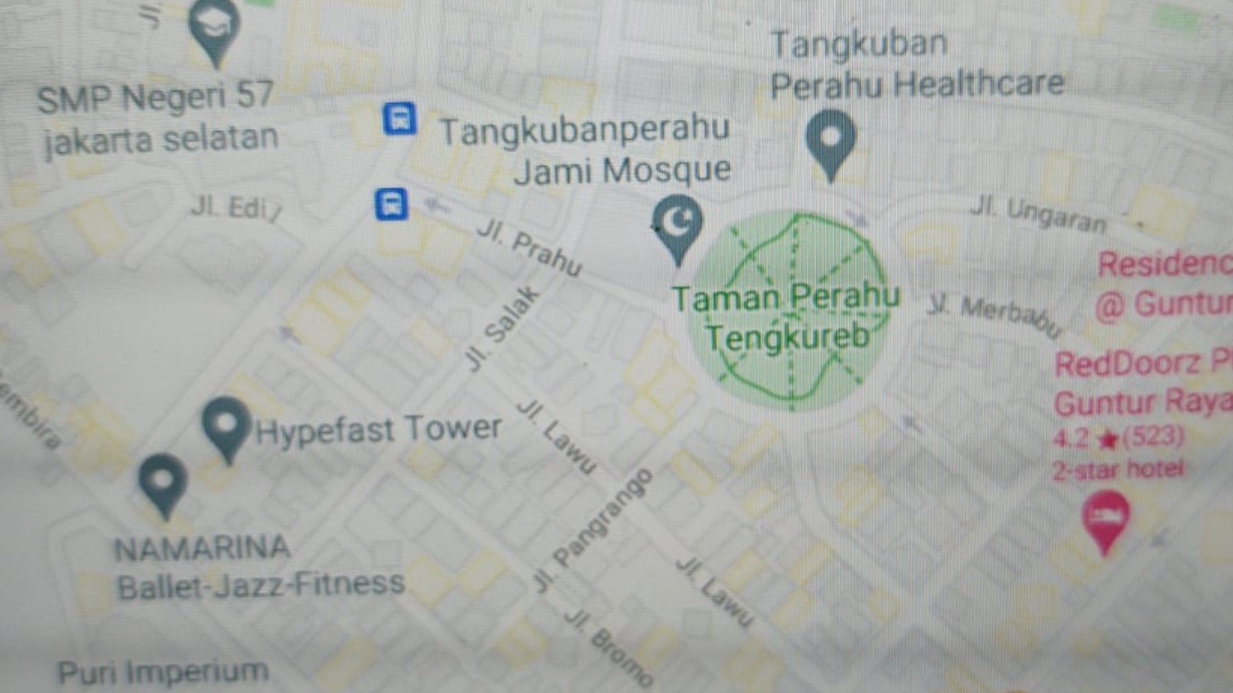 Rumah di Guntur; Setiabudi; Jakarta selatan