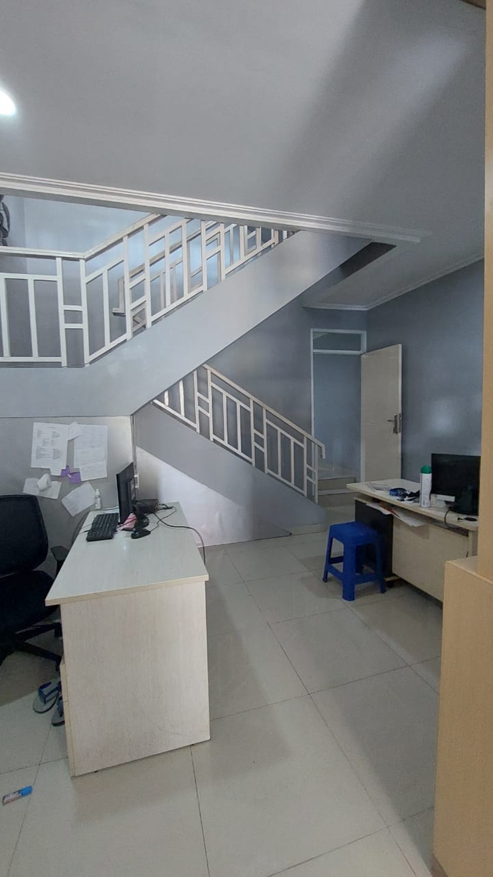 Ruko dalam komplek,cocok untuk usaha di Villa Bintaro Regency