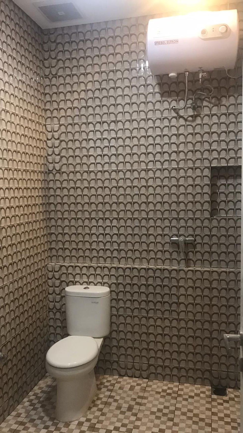 Rumah Manis Diarea Cluster Diarea Paradise Resort Sarua Ciputat Jual Cepat