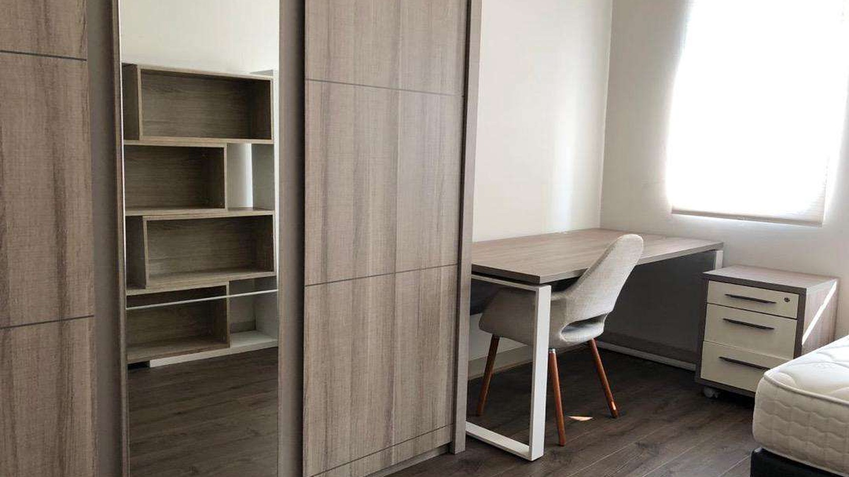 Hot Sale Di Eminent Ingenia. Rumah Mewah 2 Lantai BSD City.