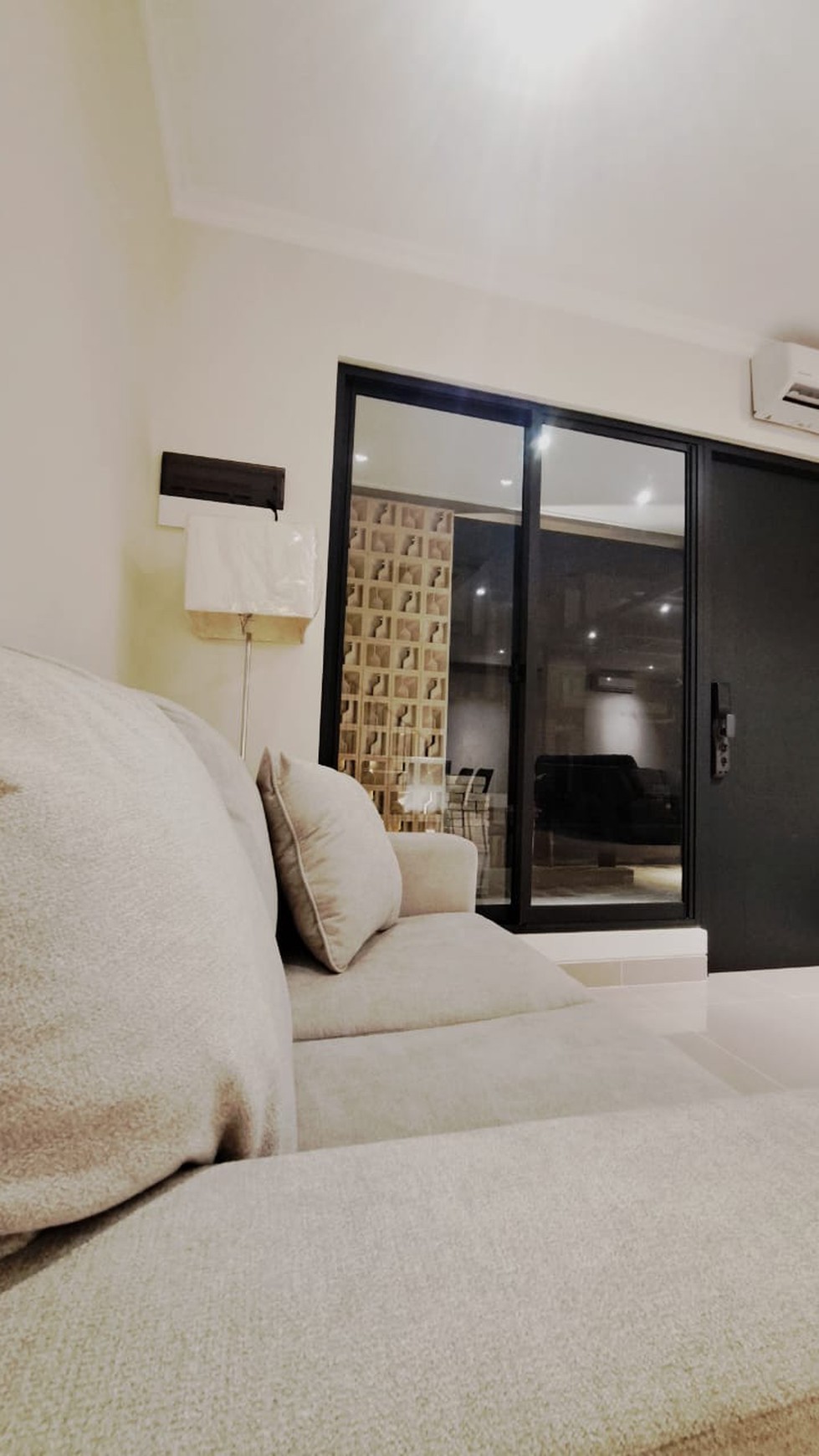 Flash Sale. Rumah mewah Cluster Carson, Gadung Serpong