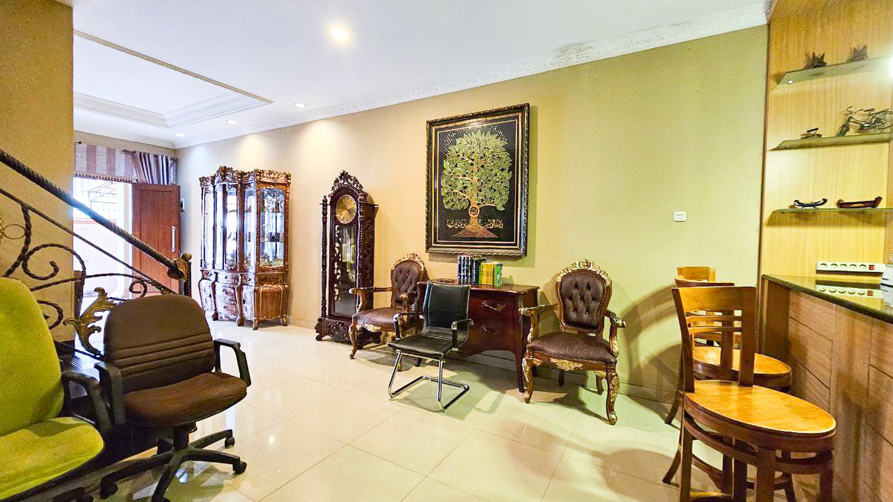 Dijual Rumah Siap Huni di Jl Kayu Manis VII Matraman