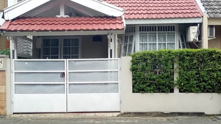 Rumah minimalis siap huni di bintaro