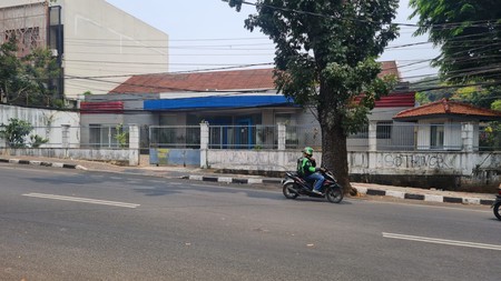 Gedung Ex Kantor di Gandaria 