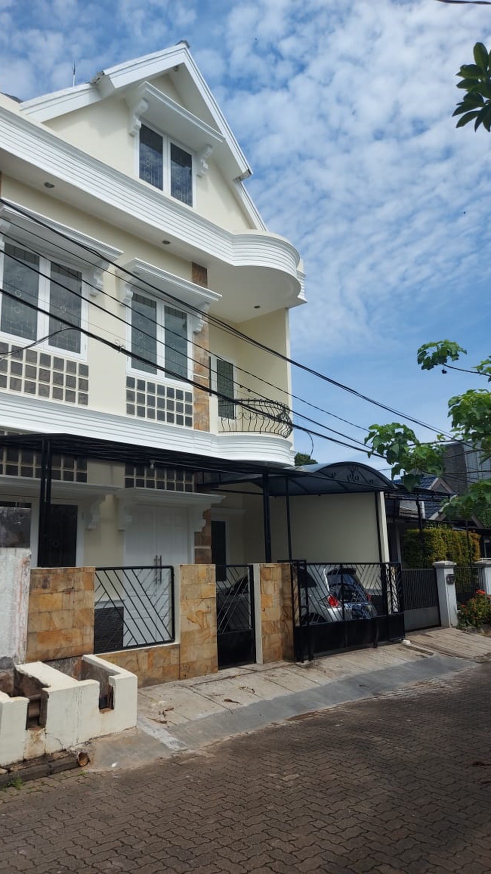 Rumah di Bukit Nusa Indah dekat dg Bintaro & BSD TangSel.