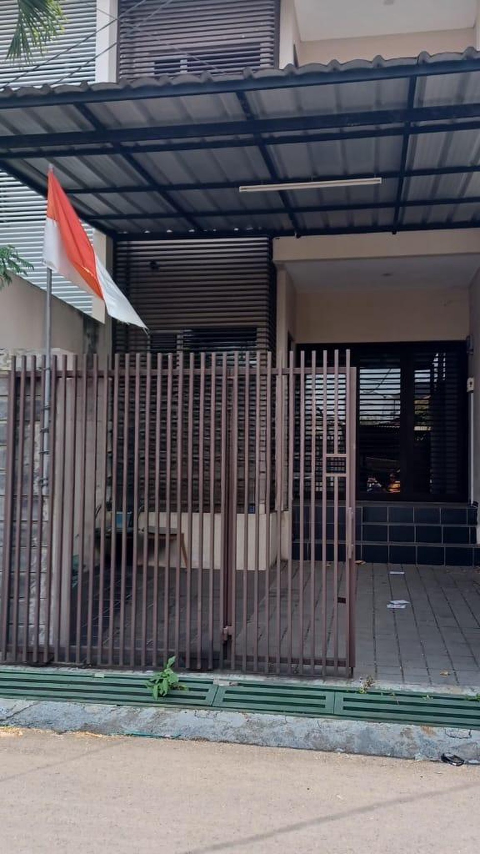 Rumah Asri Semi Furnished di Sayap Lengkong, Bandung Kota