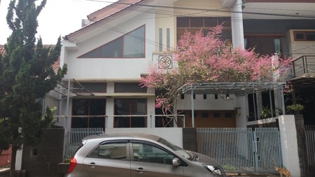 Rumah Idaman Cantik Tengah Kota di Sayap Riau, Kota Bandung
