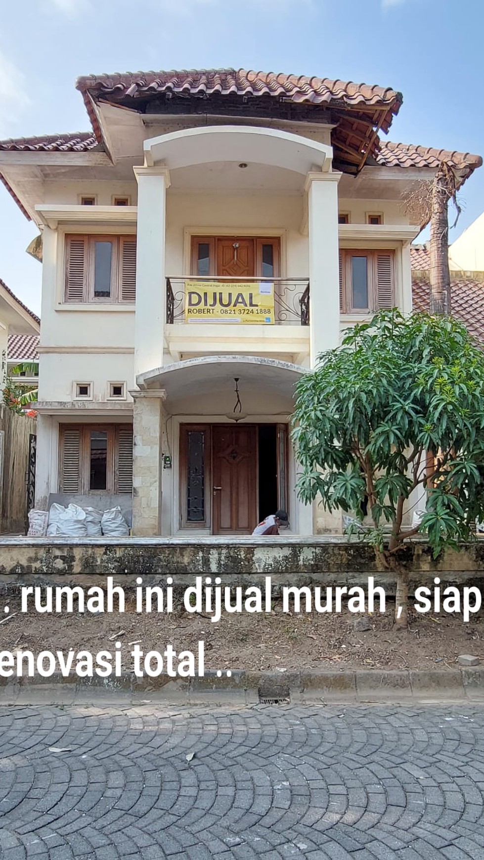 Rumah 2 Lantai Siap Renovasi Lokasi Perum Tirtasani Gamping Sleman 