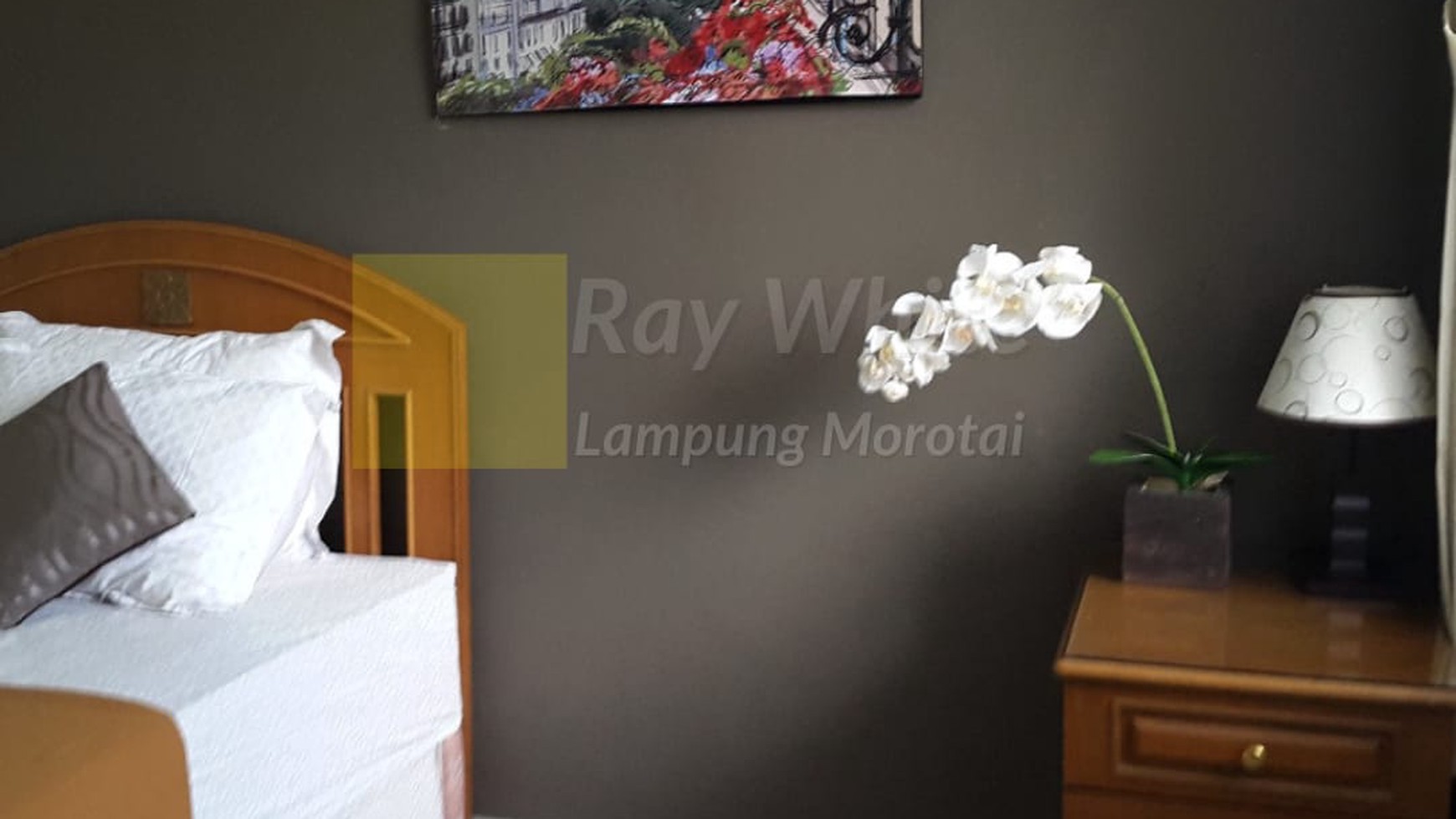 Dijual Rumah di Kawasan Mewah Way Halim Permai