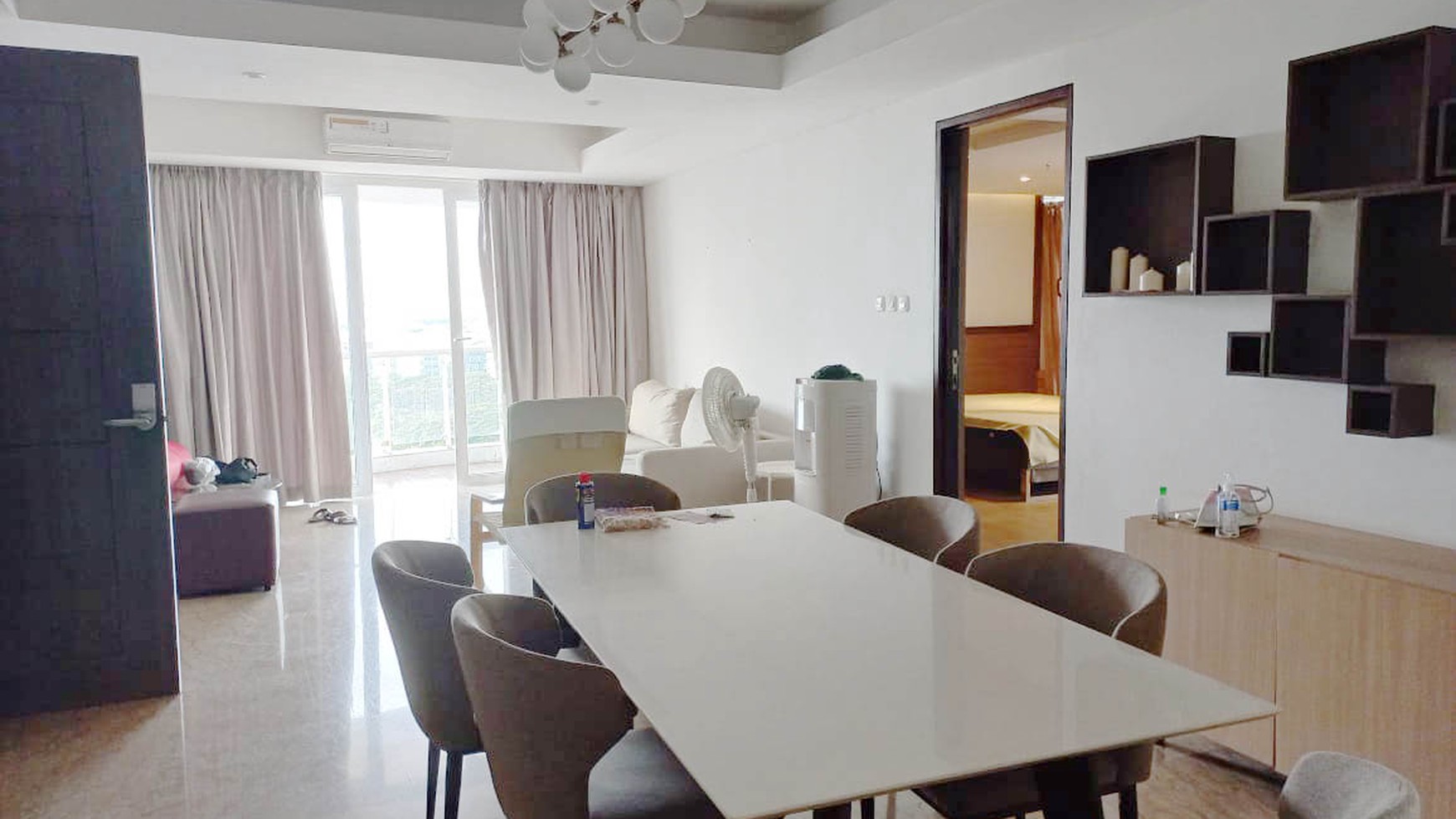 Apartemen Royal Springhill Twr Bouvardia, Kemayoran Luas 196m2