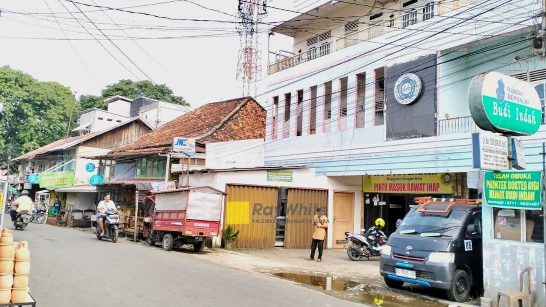 DI SEWAKAN RUKO 3 PINTU 