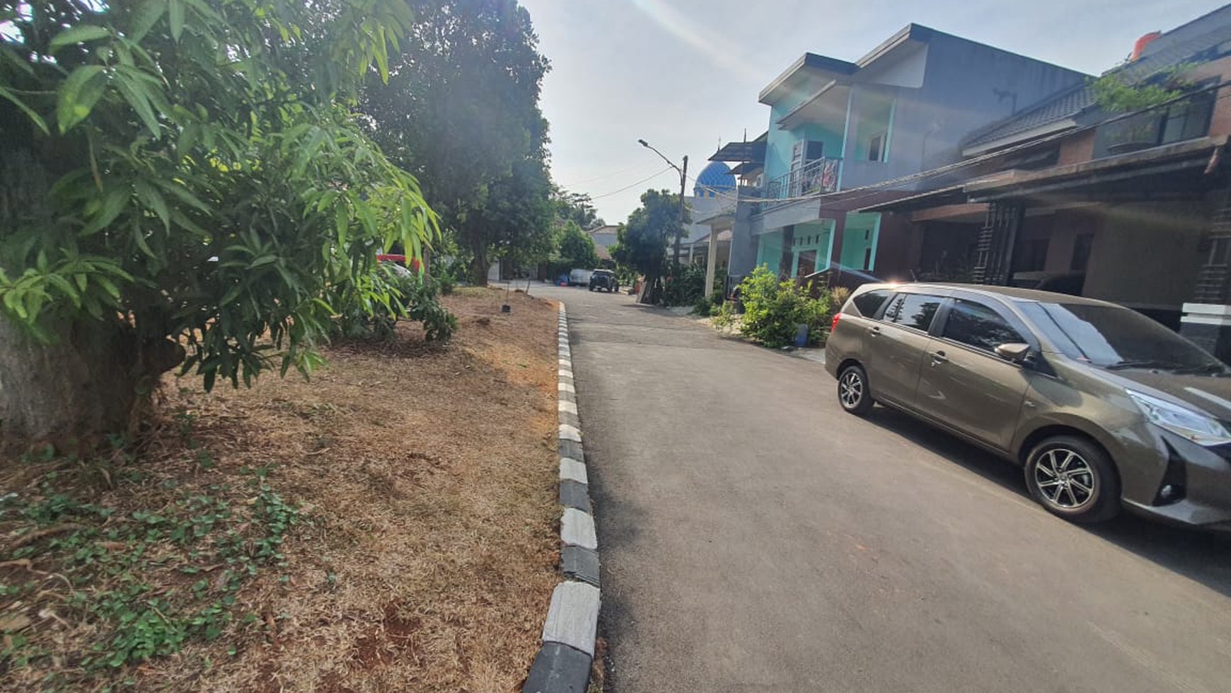 Rumah Posisi Hoek di Graha Adena Graha Raya Bintaro