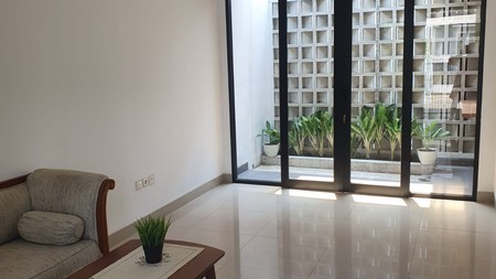 Rumah Cantik Siap Huni dengan Lingkungan Asri dan Nyaman @Graha Bintaro