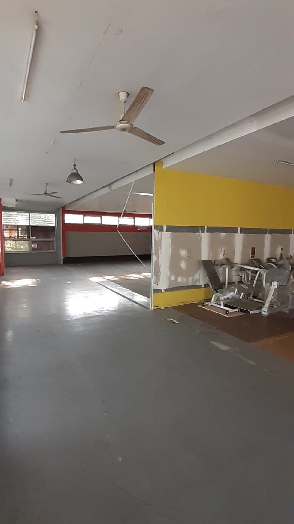 Ruang Usaha Siap Pakai Cocok Untuk Kantor dan Tempat Gym @Jl CBD, Bintaro