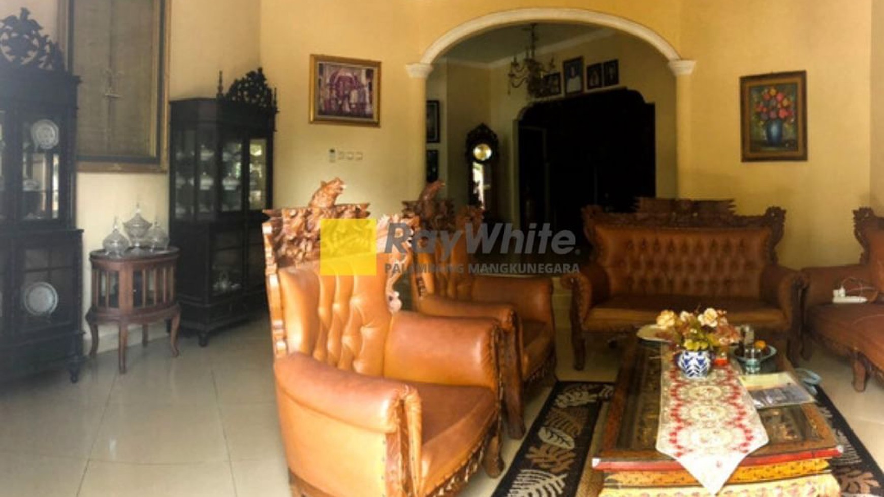 DIJUAL RUMAH CANTIK 