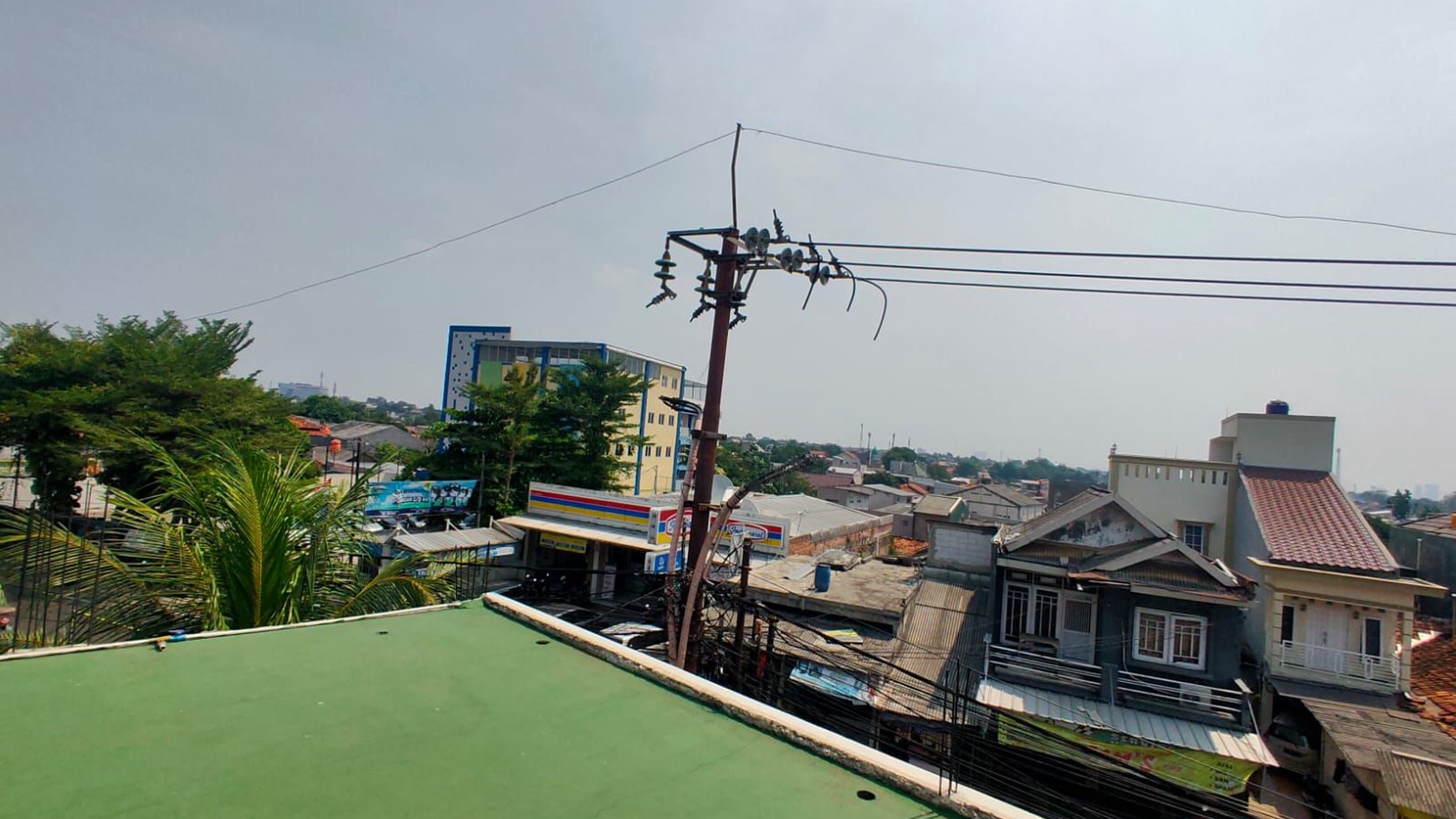 Rumah Bagus Di Jl Jombang Raya, Pondok Aren, Tangerang Selatan